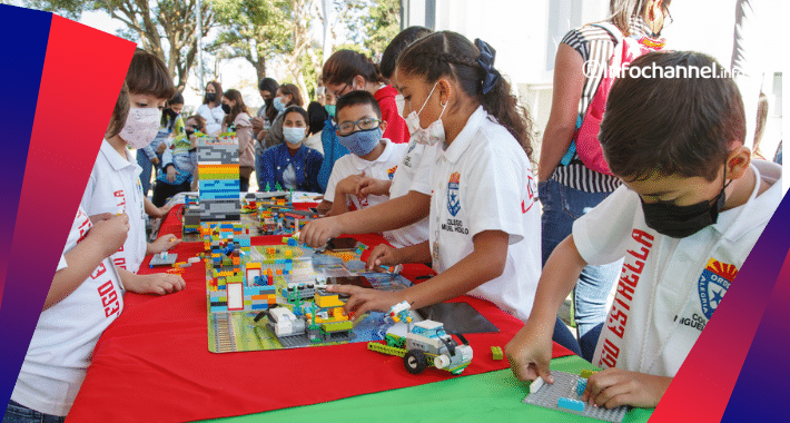 Menores de 4 a 16 años armaron robots con Legos