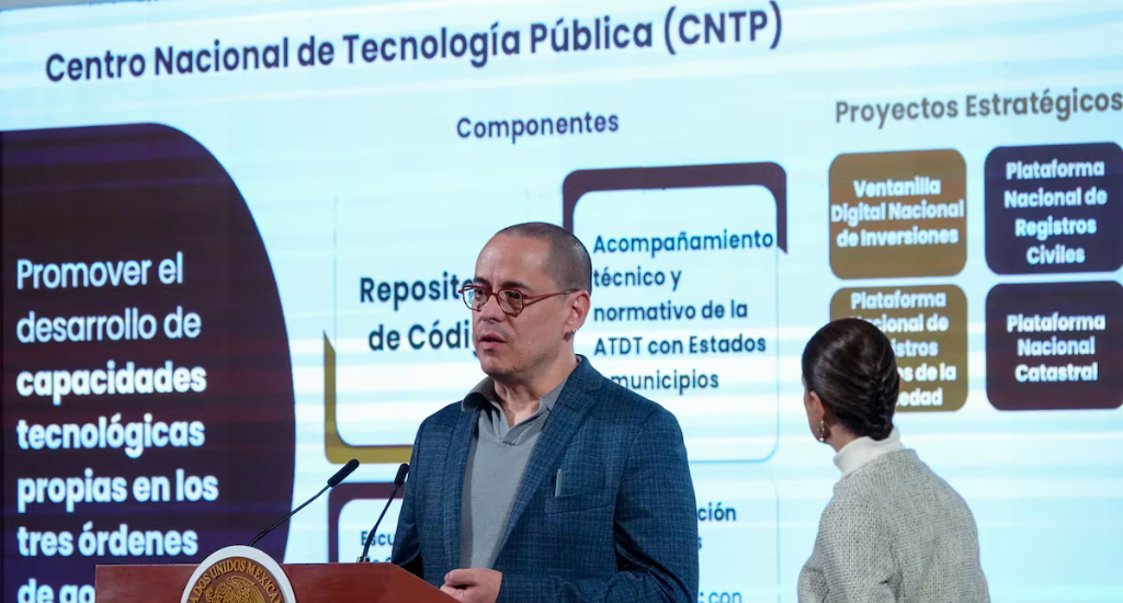 José Antonio Peña Merino, titular de la nueva Agencia de Transformación Digital y Telecomunicaciones, presentó la Ley Nacional de Simplificación y Digitalización que buscará combatir la corrupción y lograr que el 80 por ciento de todos los trámites gubernamentales sean en línea.