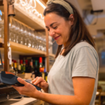 Soft Restaurant Payments, agiliza el servicio y reduce errores.