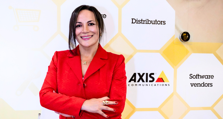Aideé Olvera, gerente de distribución para Latinoamérica en Axis Communications.