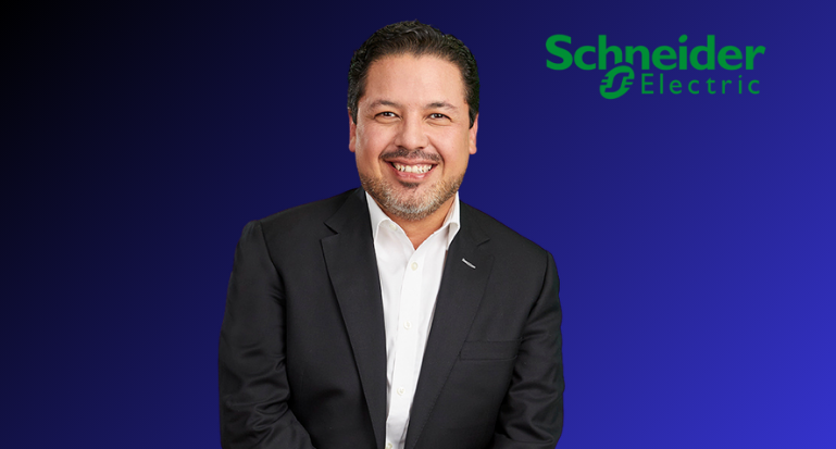 Alberto Llavot, Schneider Electric