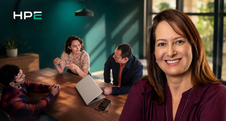 Erika Araujo, Directora de Canales y Ecosistemas para Latinoamérica y Sur de Europa (LASER).